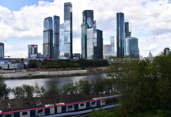 Последствия попытки атаки украинских беспилотников в Москве