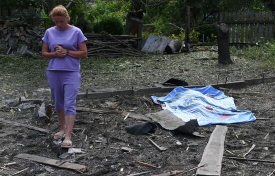 Последствия обстрела Донецка со стороны ВСУ