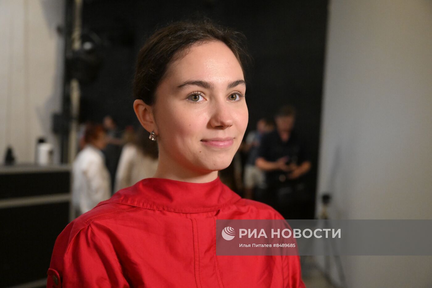 Сбор труппы в театре на Таганке