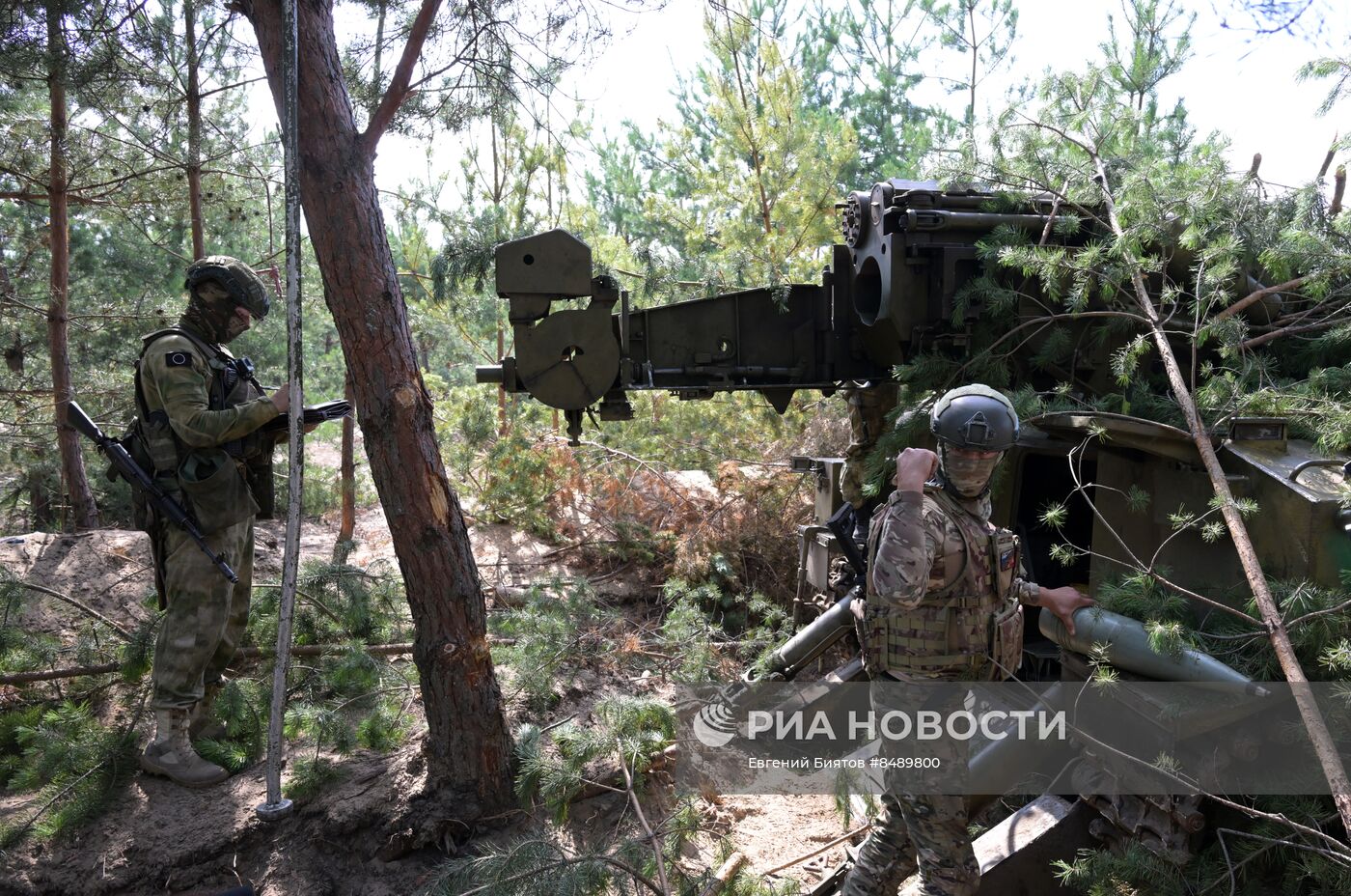 Работа расчета орудия "Гиацинт-С" ЦВО на Краснолиманском направлении