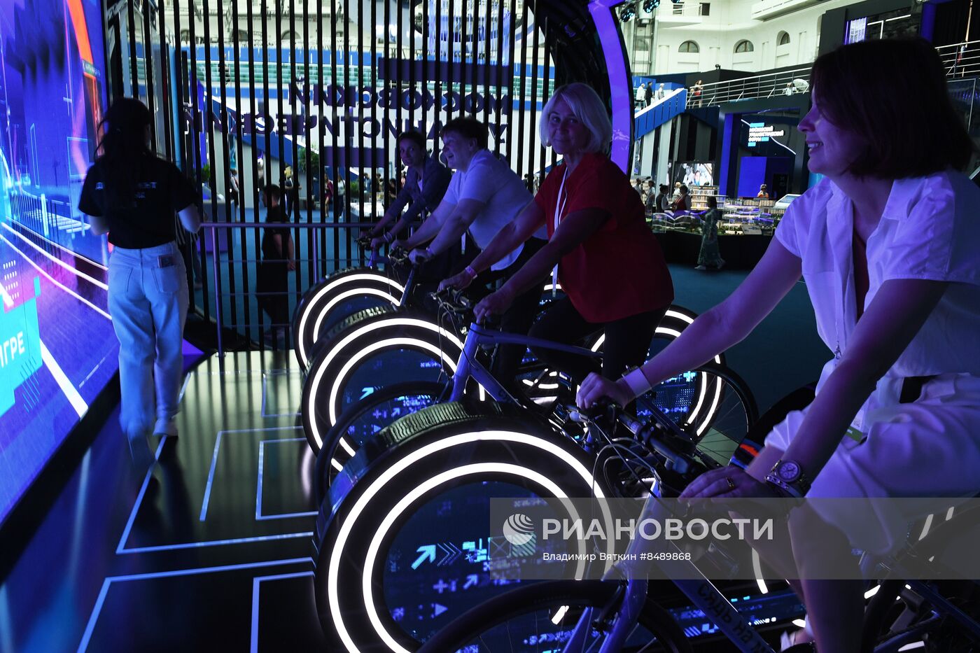 Московский урбанистический форум 2023 в Гостином дворе