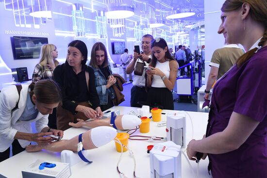 Московский урбанистический форум 2023 в Гостином дворе 