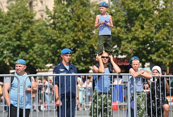 Мероприятия по случаю Ильина дня и Дня ВДВ в Москве