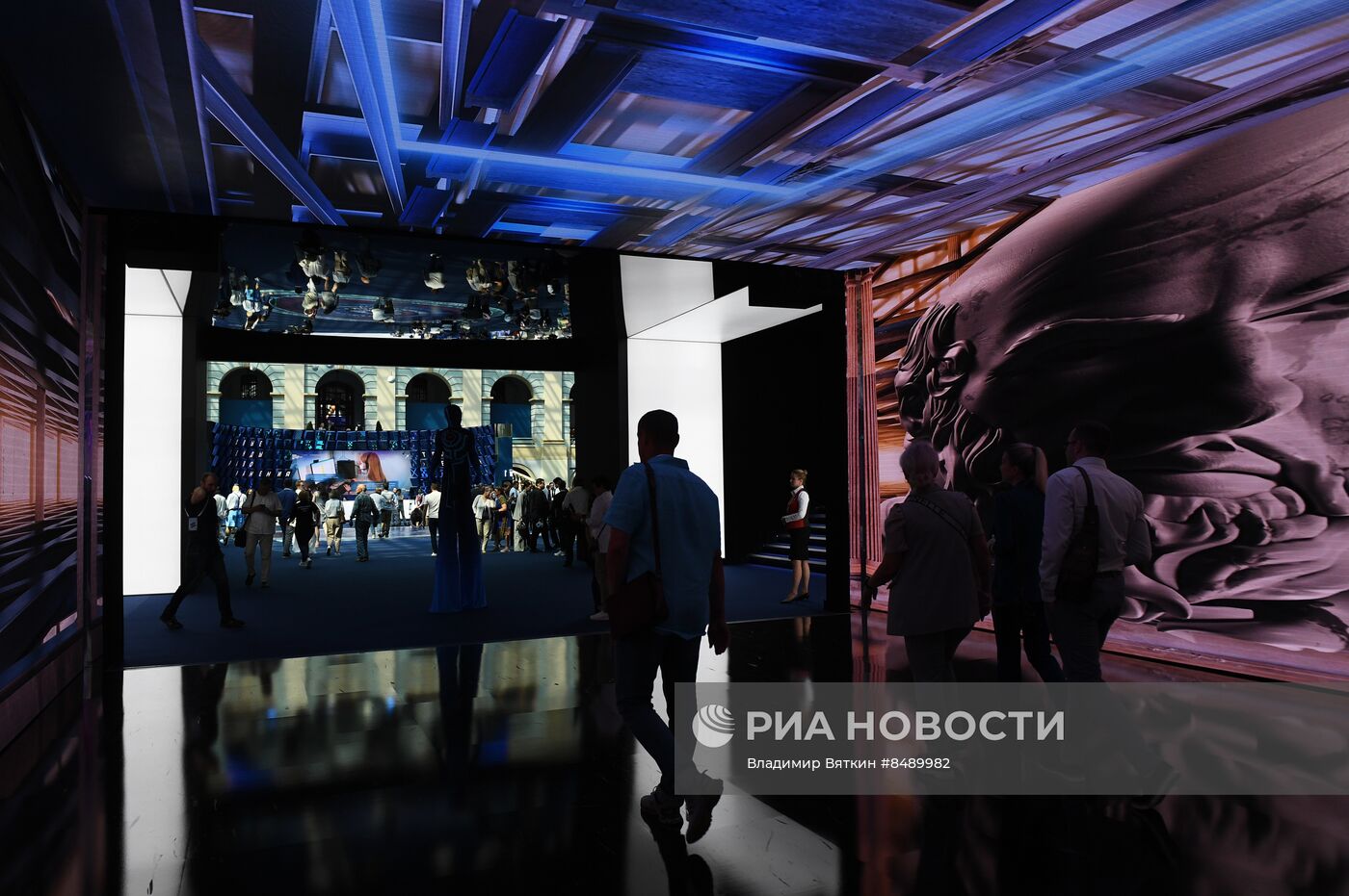 Московский урбанистический форум 2023 в Гостином дворе