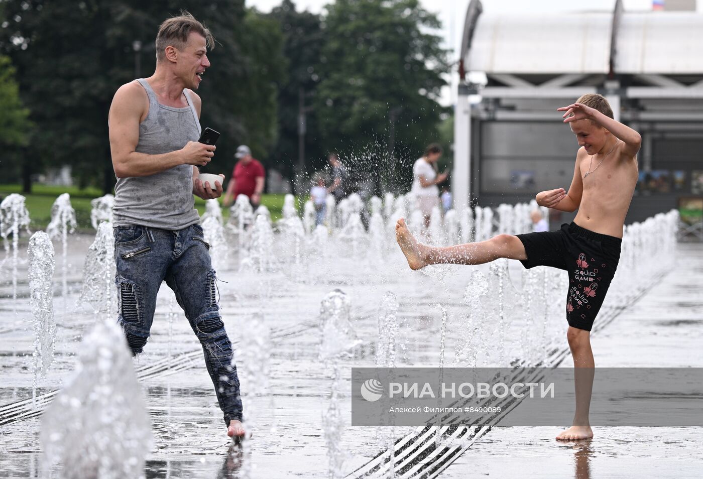 Жаркая погода в Москве