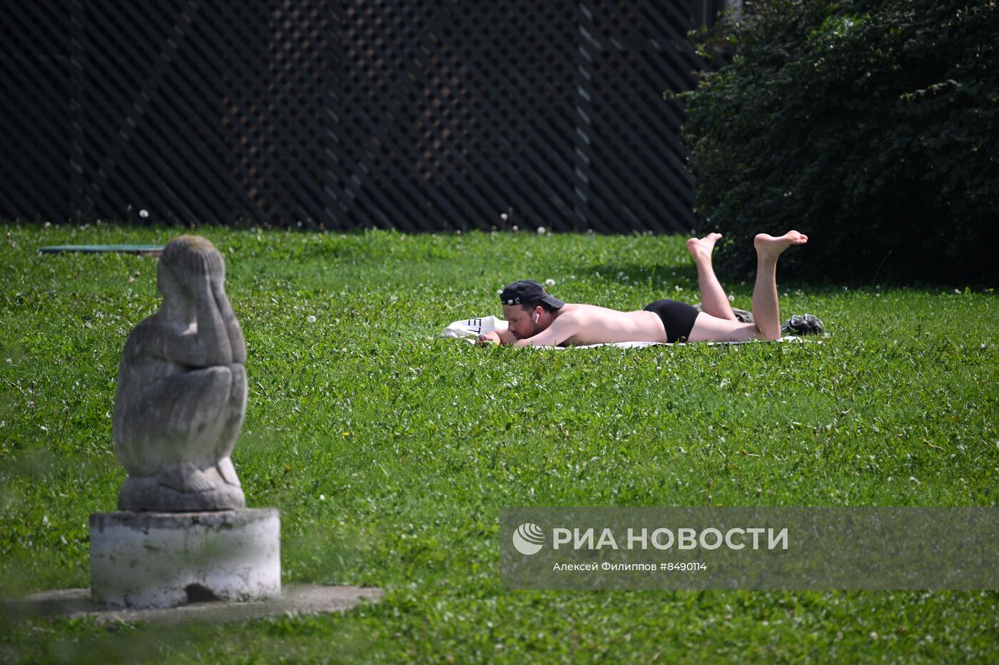 Жаркая погода в Москве