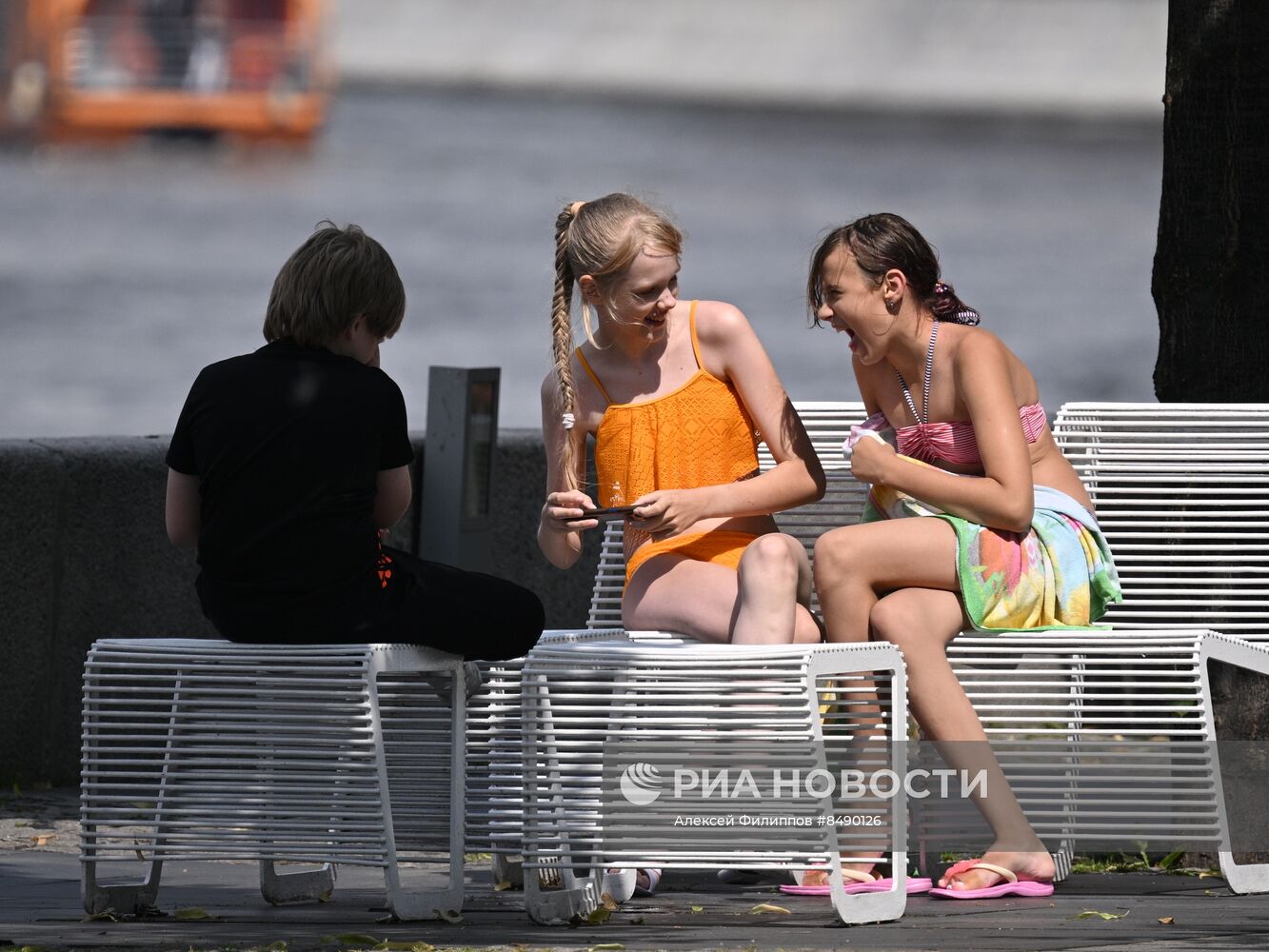 Жаркая погода в Москве