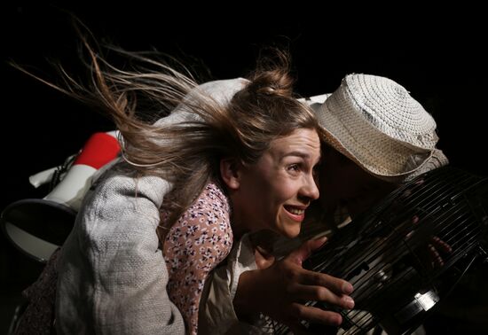 Спектакль "Причал" в театре на Таганке