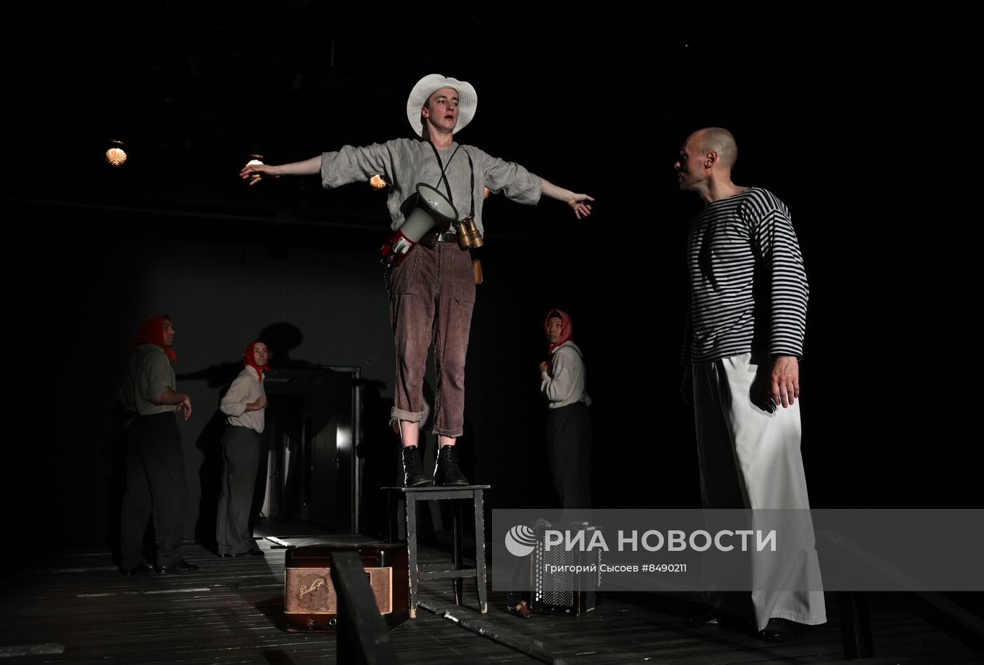 Спектакль "Причал" в театре на Таганке