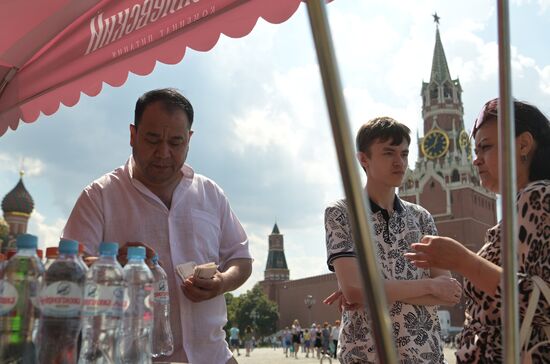 Жаркая погода в Центральной России 