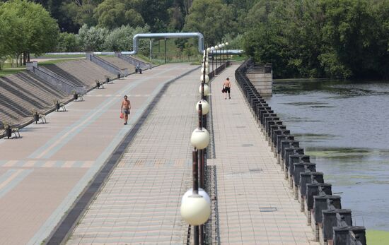 Жаркая погода в Центральной России 