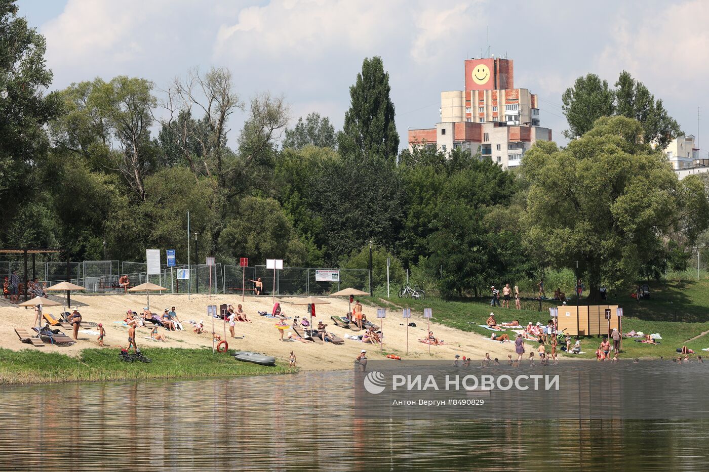 Жаркая погода в Центральной России 