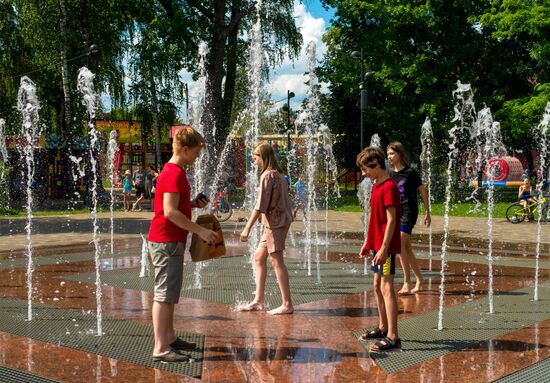 Жаркая погода в Центральной России 