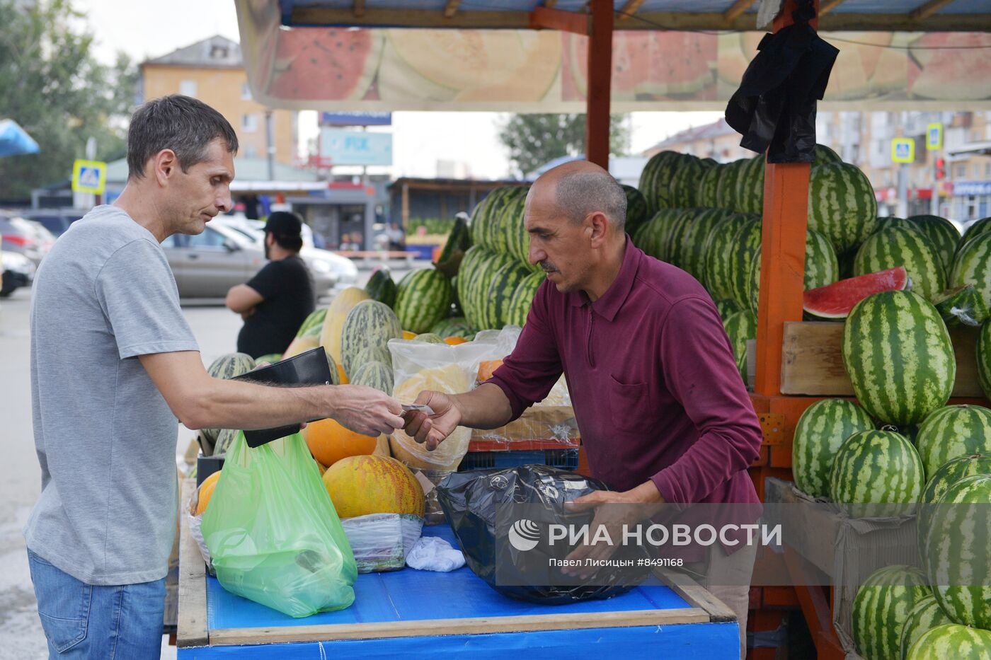 Старт продаж сезонных фруктов и овощей в Екатеринбурге