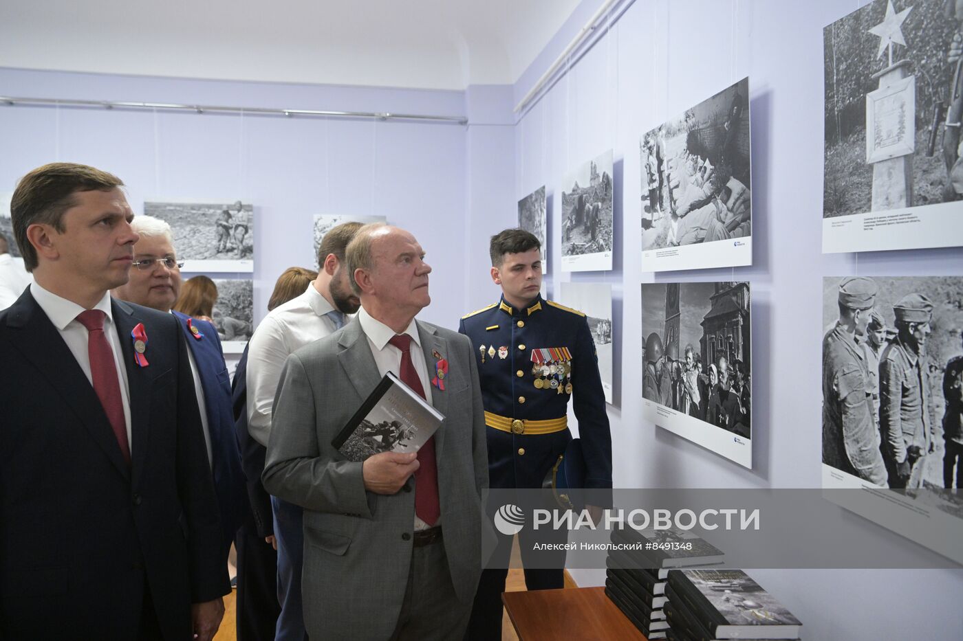 Открытие фотовыставки "Освобождение. Орел"