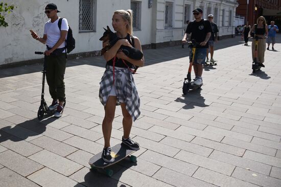 Жаркая погода в Москве