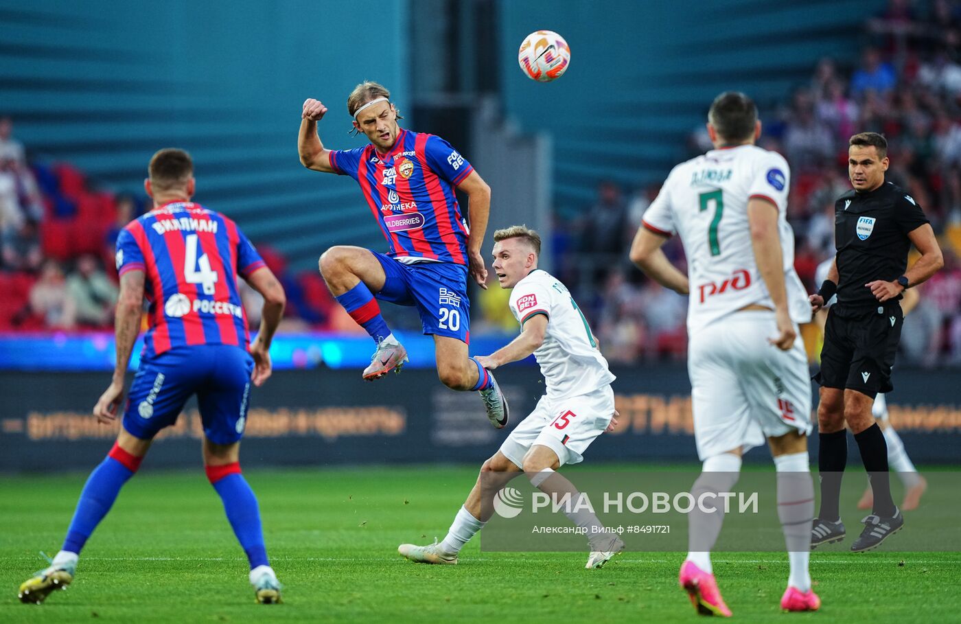 Футбол. РПЛ. Матч ЦСКА - "Локомотив"