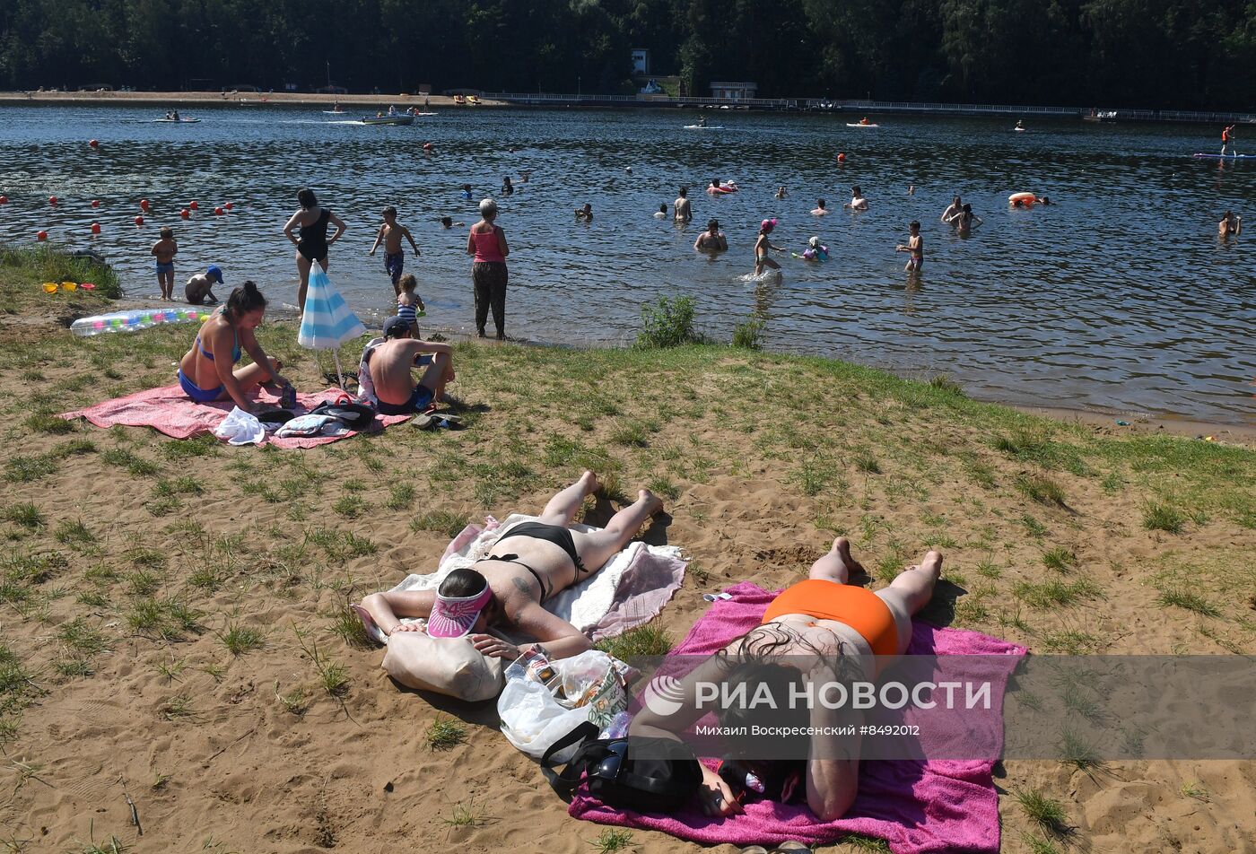 Отдых москвичей на московских пляжах