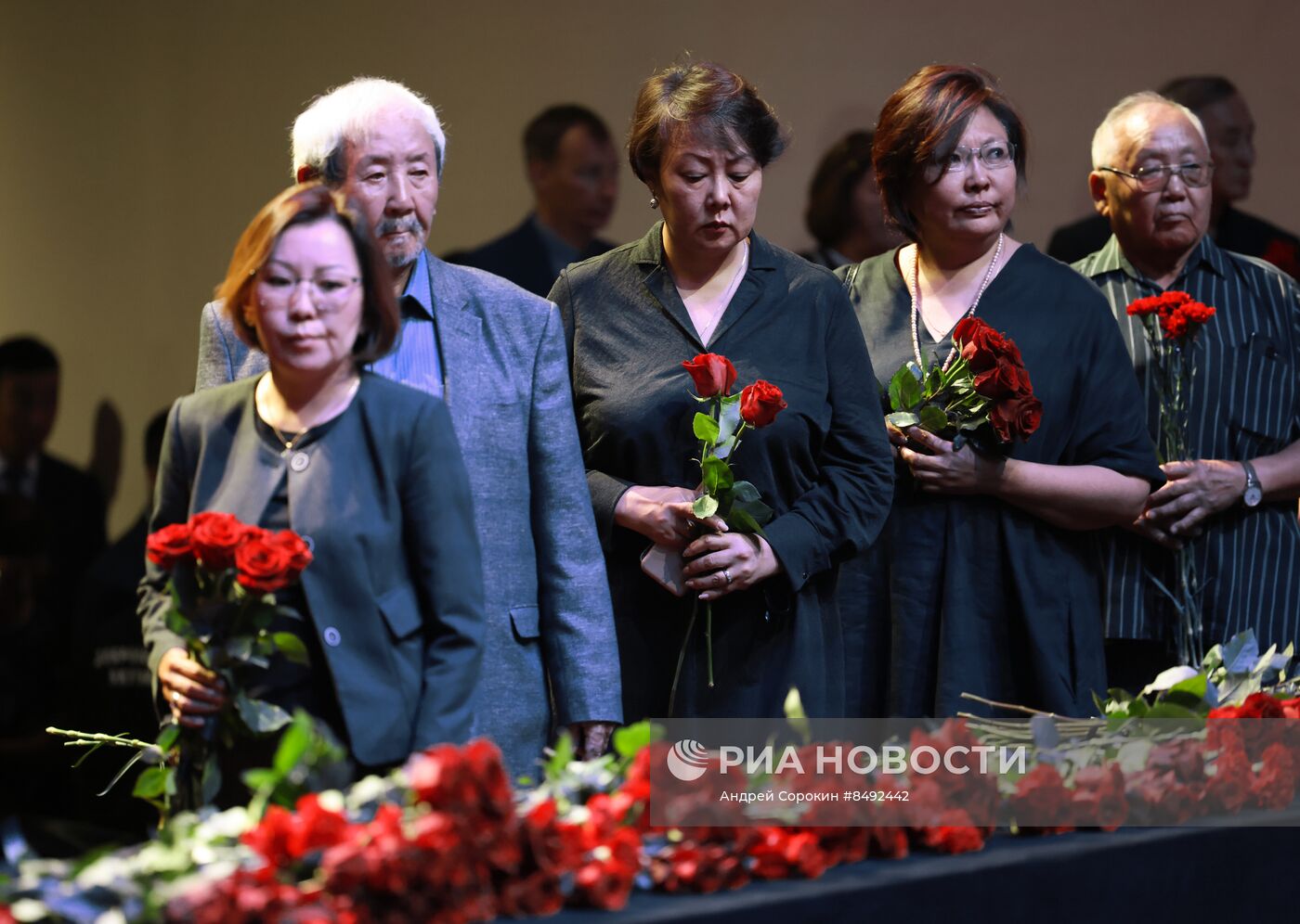 Прощание с первым президентом Якутии Михаилом Николаевым