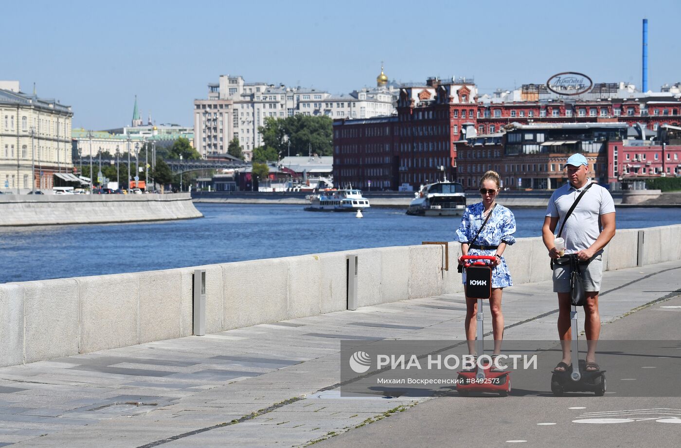 Жаркая погода в Москве