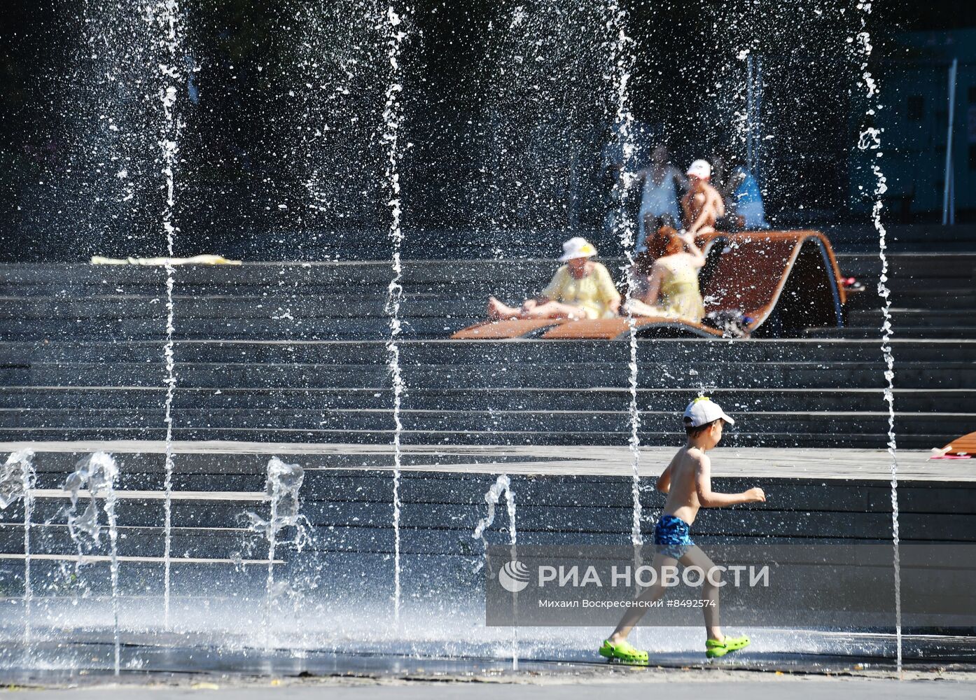 Жаркая погода в Москве