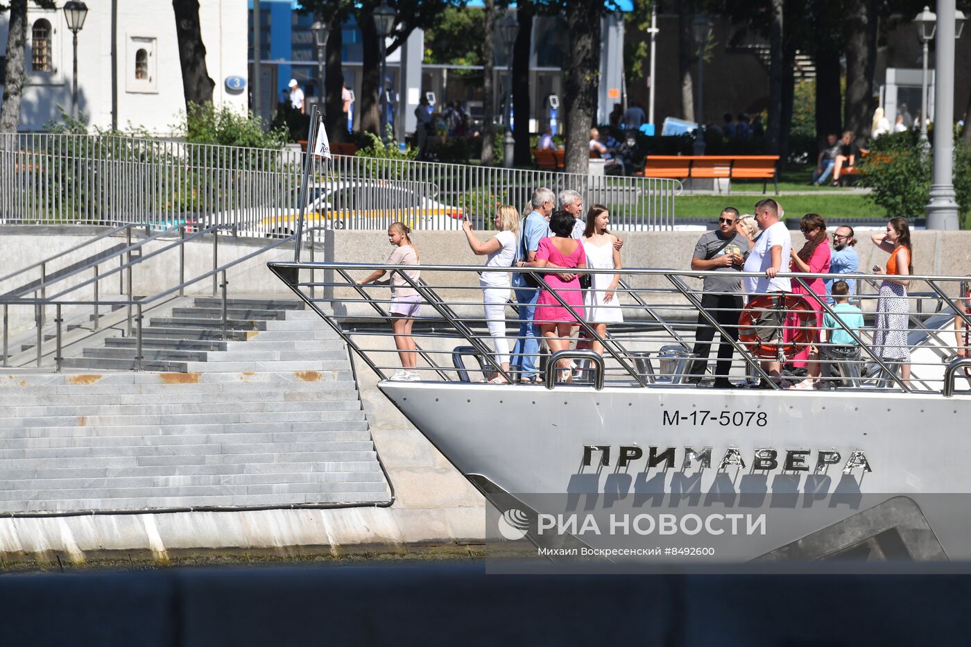 Жаркая погода в Москве