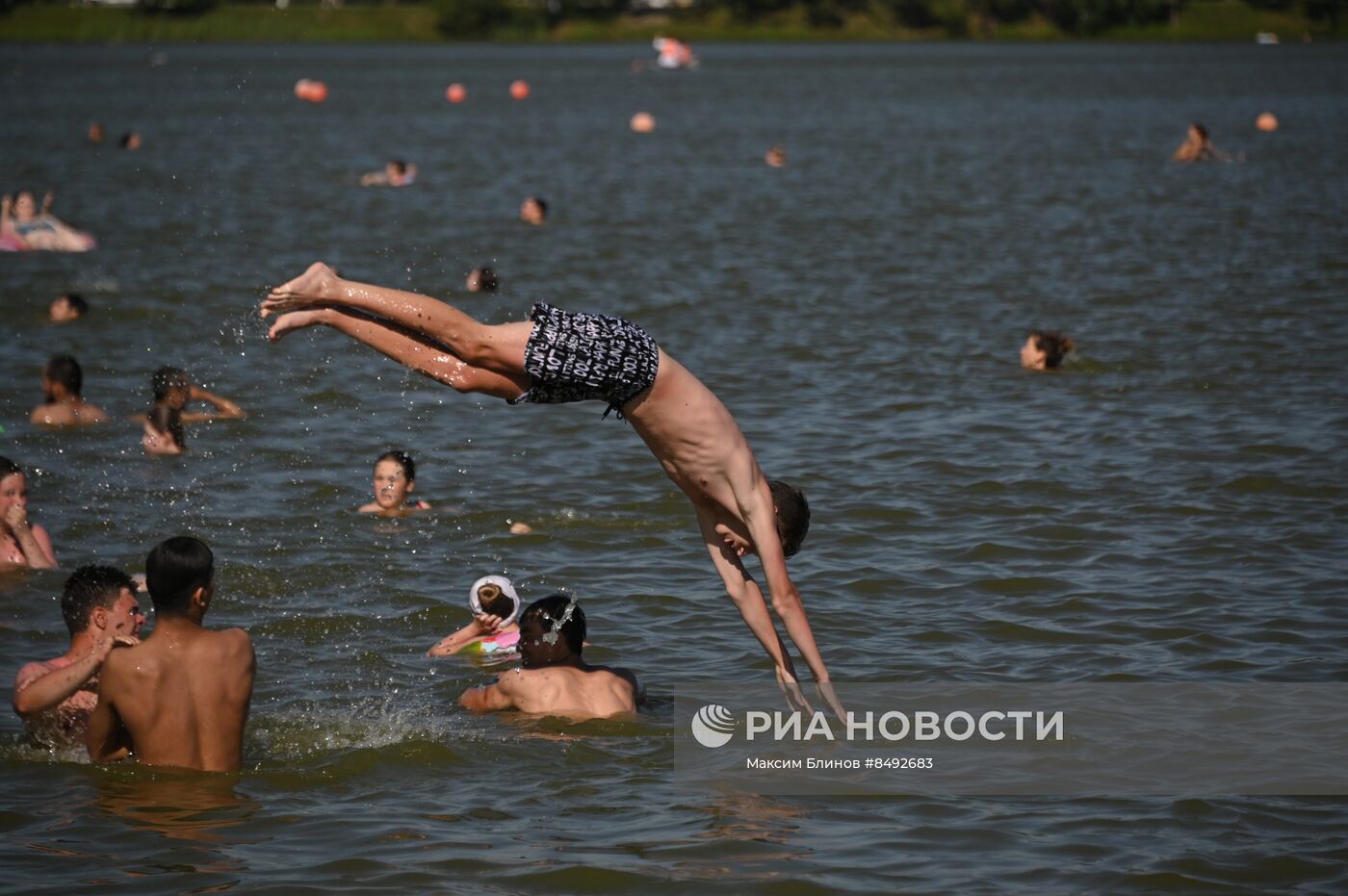 Жаркая погода в Москве