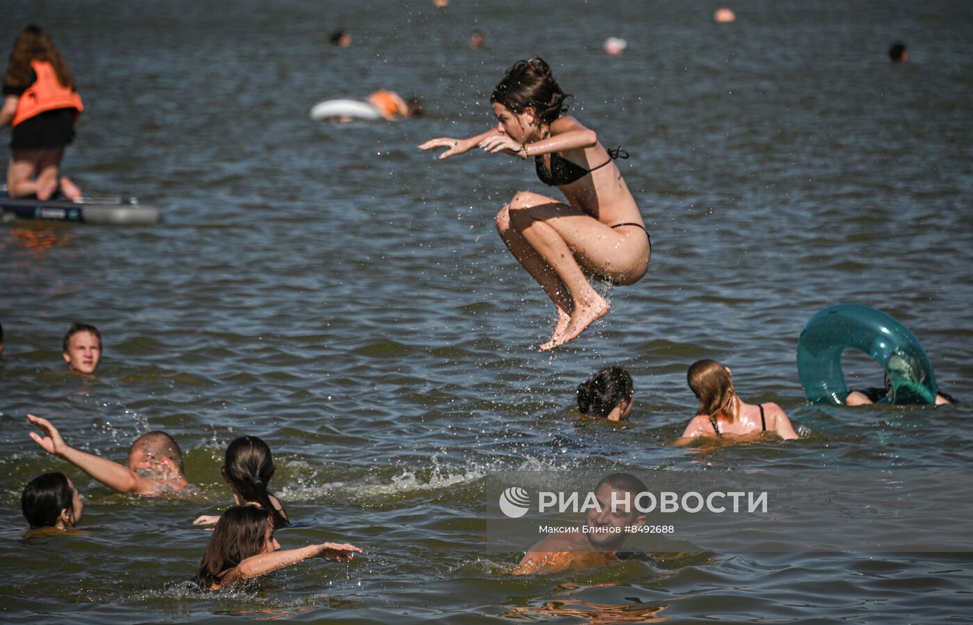 Жаркая погода в Москве