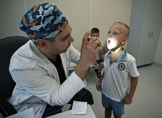 Работа выездной бригады врачей из Тулы в Мариуполе