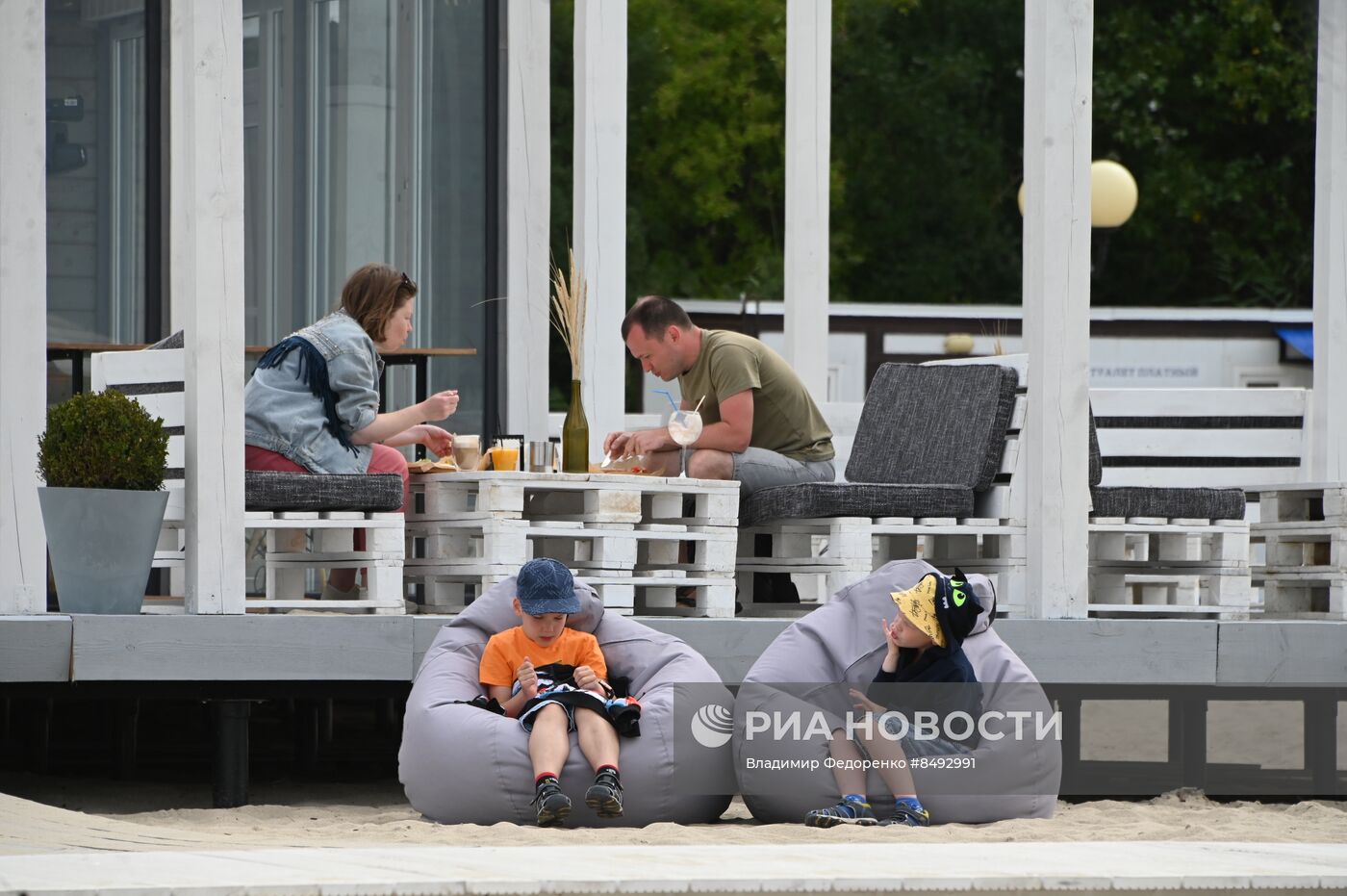 Пляжи в поселке Янтарный в Калининградской области