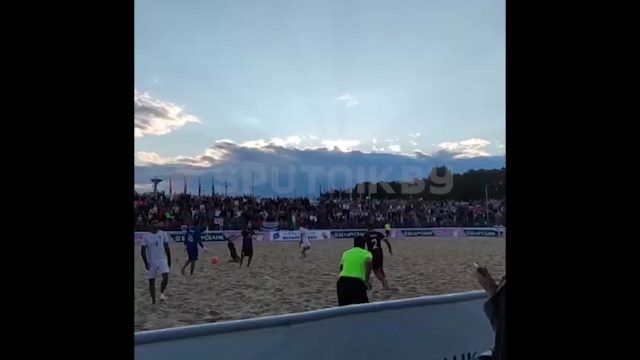 Белорусские пляжные футболисты одолели сборную Ирана