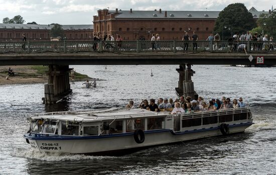 Лето в Санкт-Петербурге