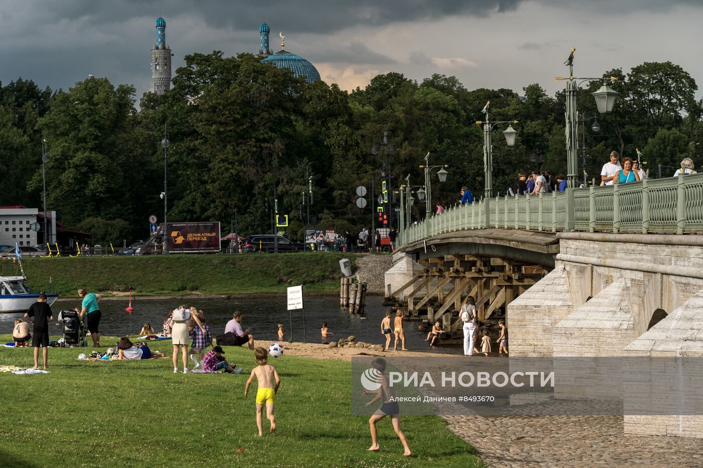 Лето в Санкт-Петербурге