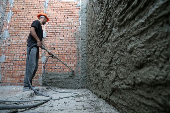 Строительство новой больницы в Мариуполе