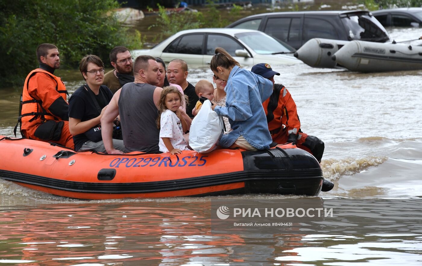 Подтопления из-за дождей в Уссурийске