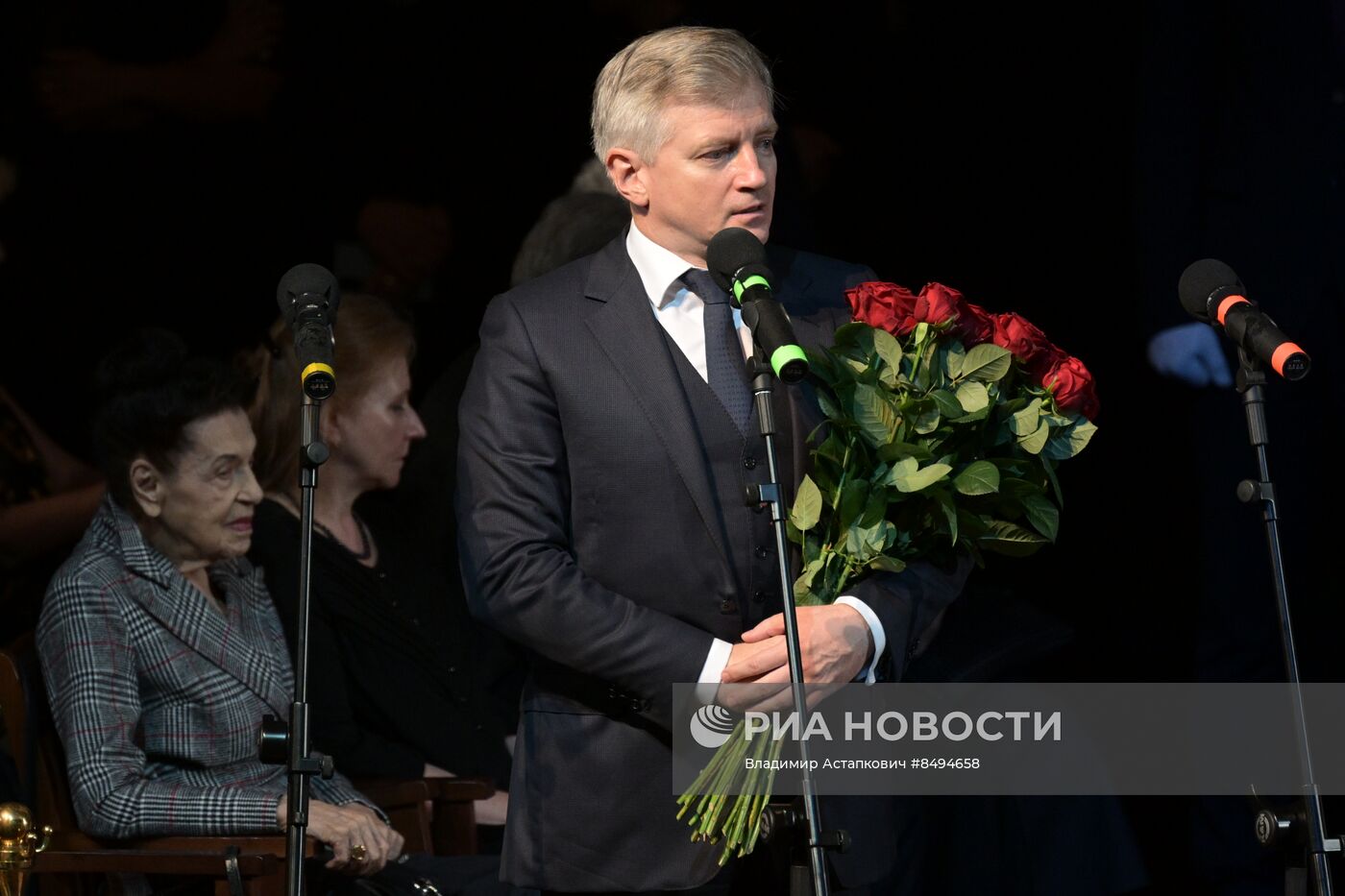 Прощание с народной артисткой СССР Верой Васильевой