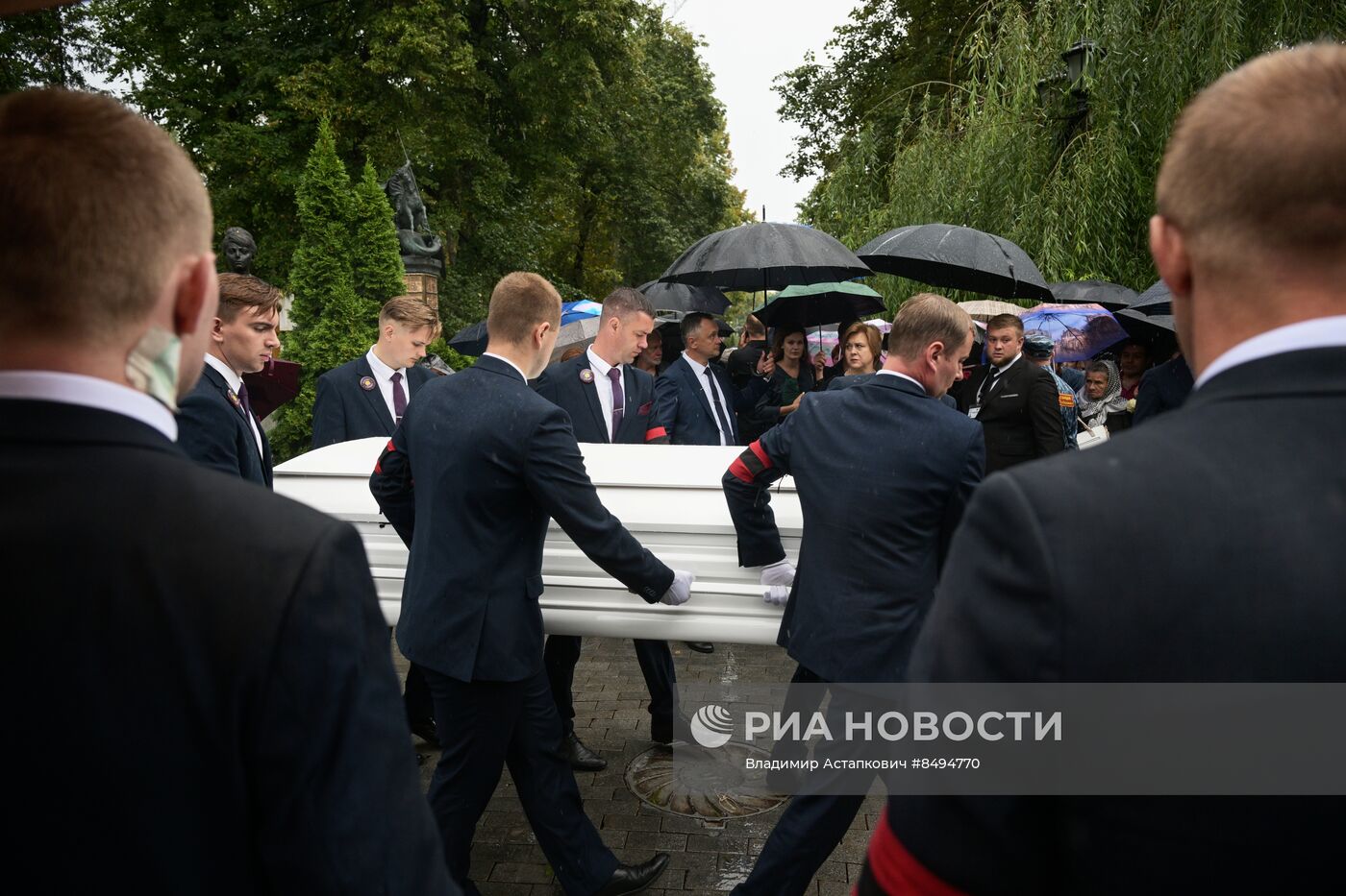 Прощание с народной артисткой СССР Верой Васильевой