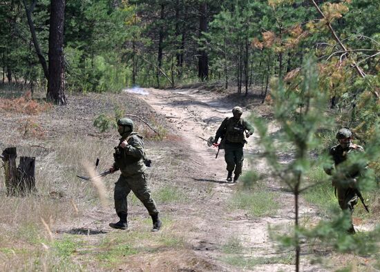 Работа инженерных подразделений ЦВО на Краснолиманском направлении