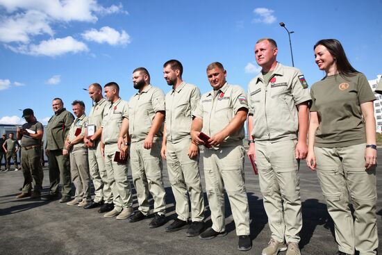 Врио главы ДНР Д. Пушилин посетил стройплощадки Нахимовского училища и больницы ФМБА