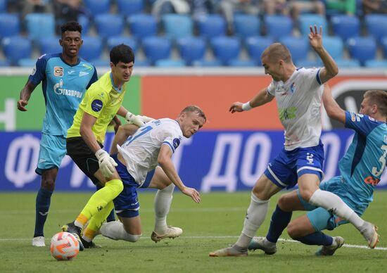 Футбол. РПЛ. Матч "Зенит" - "Факел"