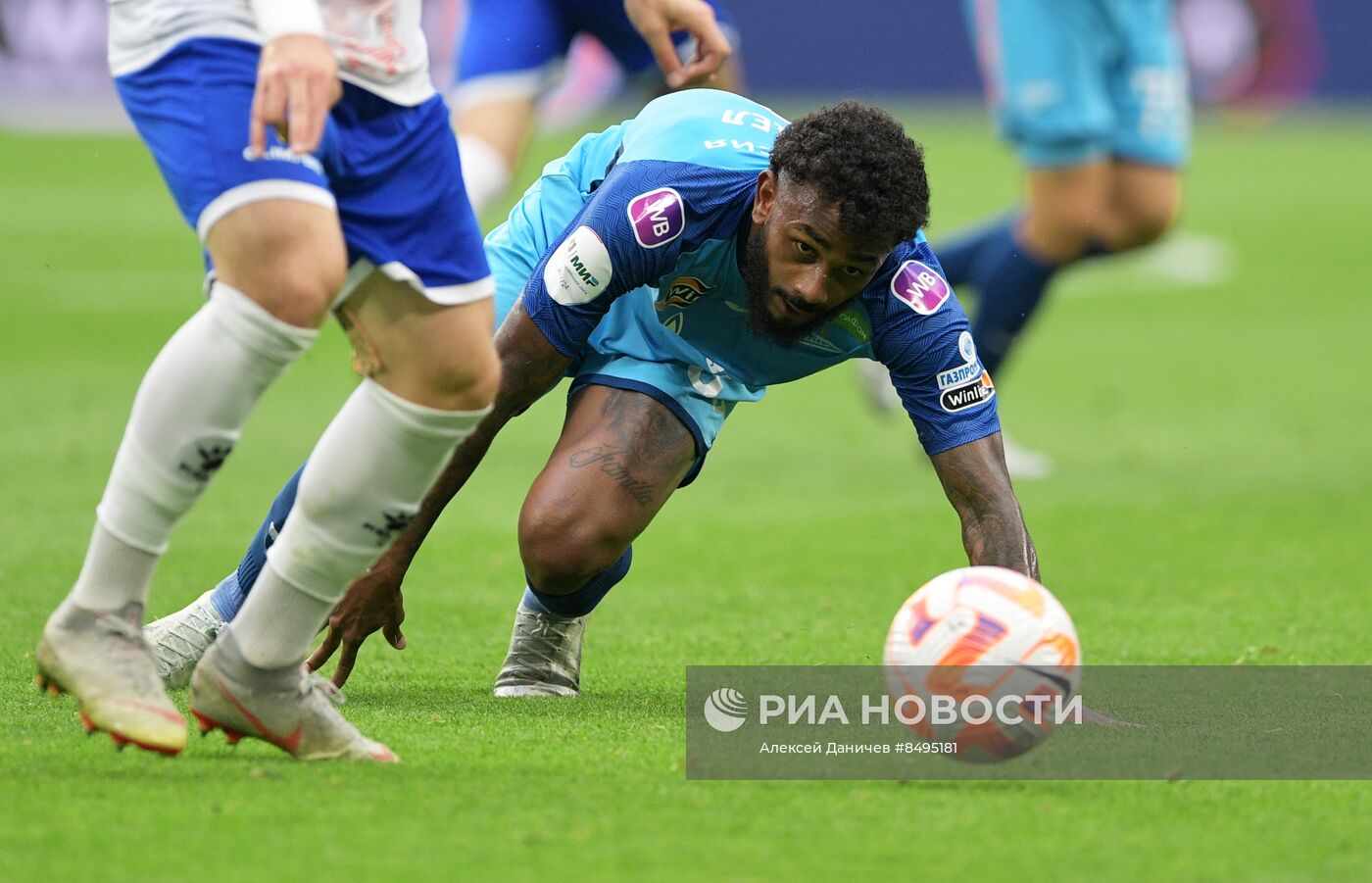 Футбол. РПЛ. Матч "Зенит" - "Факел"