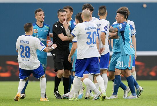 Футбол. РПЛ. Матч "Зенит" - "Факел"