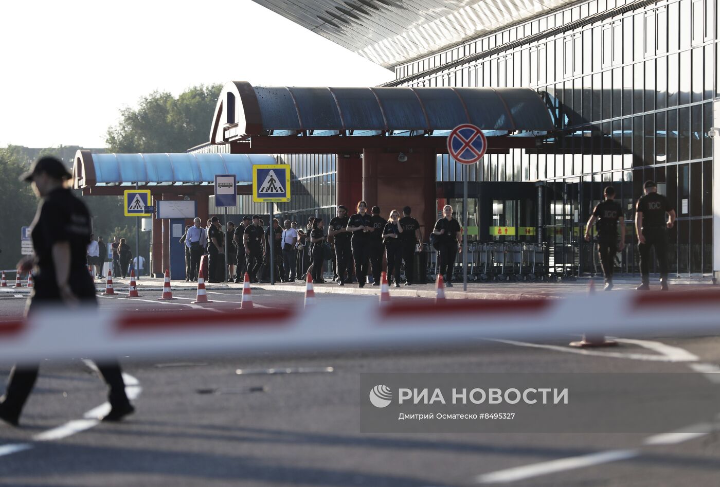 Вылет высланных российских дипломатов из Кишинева