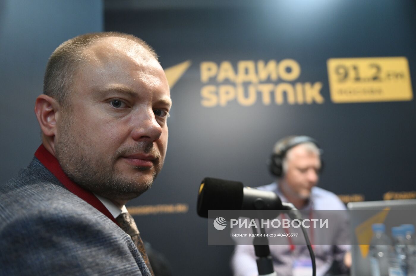 Форум "АРМИЯ-2023". Стенды РИА Новости и радио Sputnik