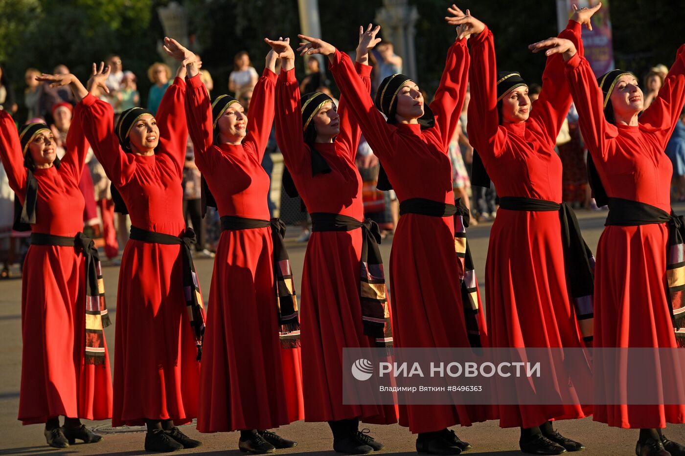 Фестиваль "Хороводы России - Хоровод Дружбы культур СНГ"