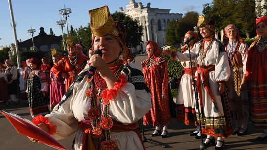 Фестиваль "Хороводы России - Хоровод Дружбы культур СНГ"