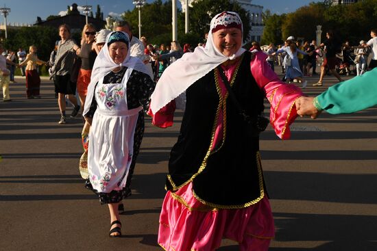 Фестиваль "Хороводы России - Хоровод Дружбы культур СНГ"