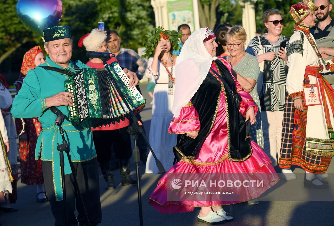 Фестиваль "Хороводы России - Хоровод Дружбы культур СНГ"