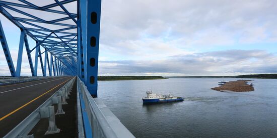 Строительство моста через Енисей в Красноярском крае