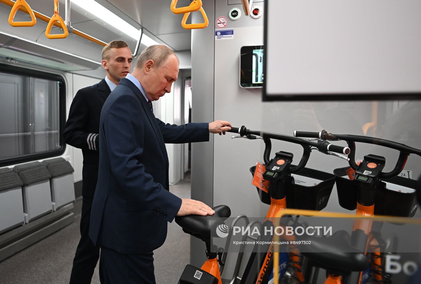 Президент РФ В. Путин принял участие в церемонии запуска пассажирского движения по МЦД-3